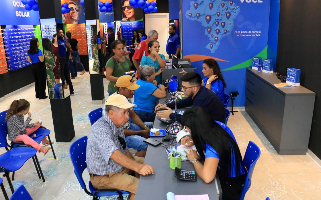 franquia-de-otica-ivs-loja-280mil-interior.jpg